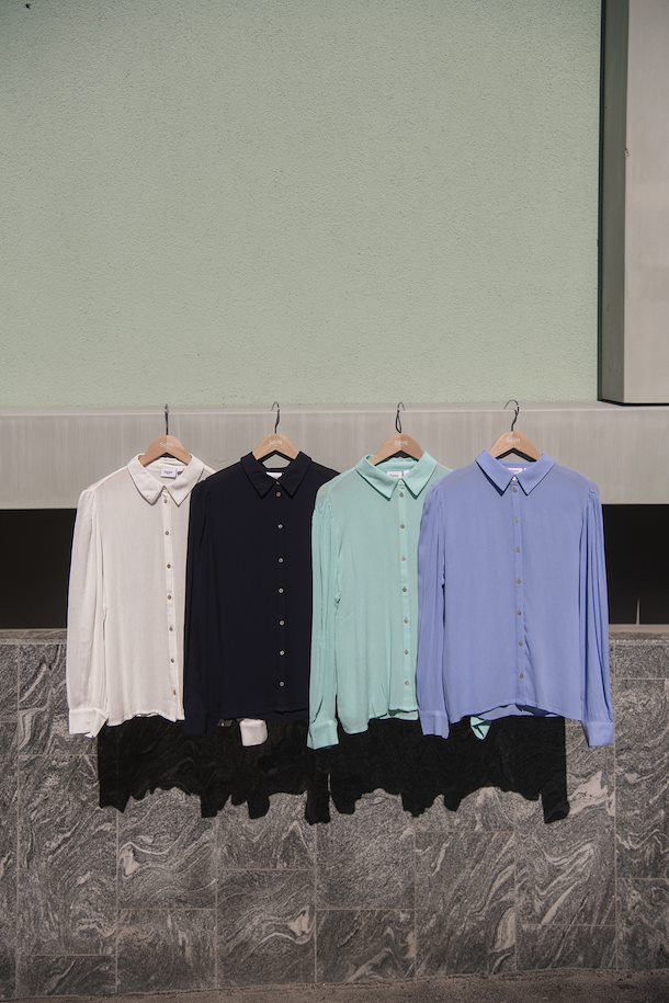 Hydrangea AlbaSZ Shirt fra Saint Tropez – Køb Hydrangea AlbaSZ Shirt fra  str. XS-XXL her